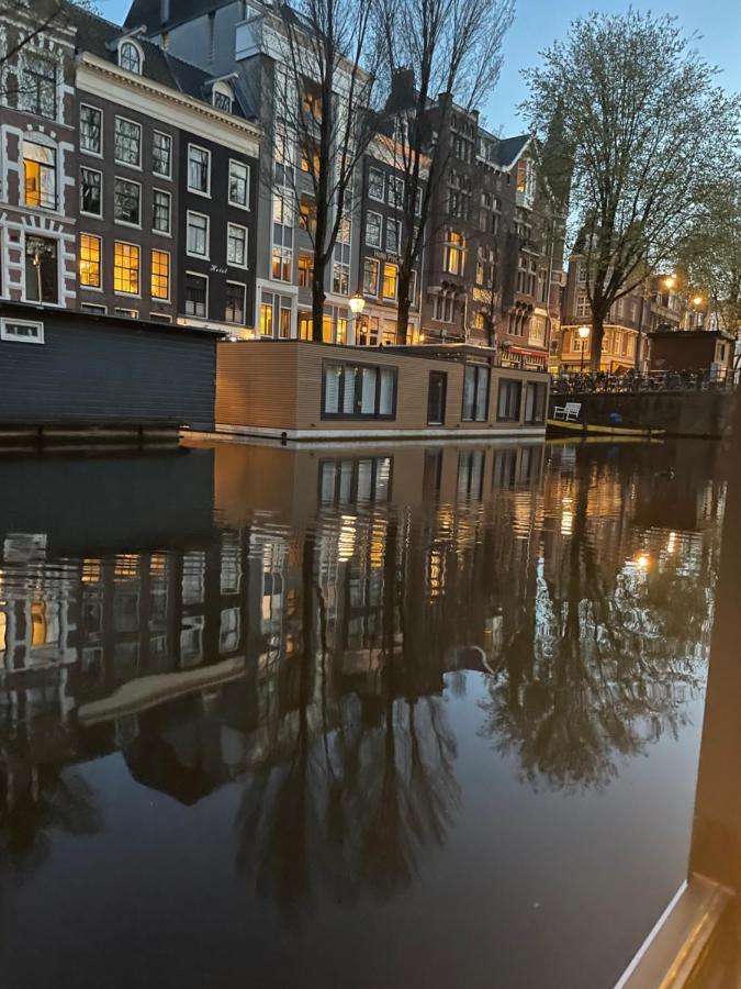 Hotel Houseboat Sophia Ámsterdam Exterior foto